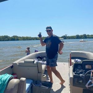 Meet your Posher, Todd